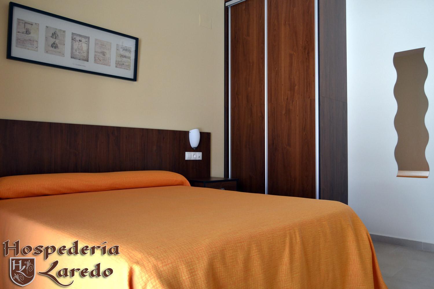 Hotel Hospederia Laredo La Carlota Exterior foto