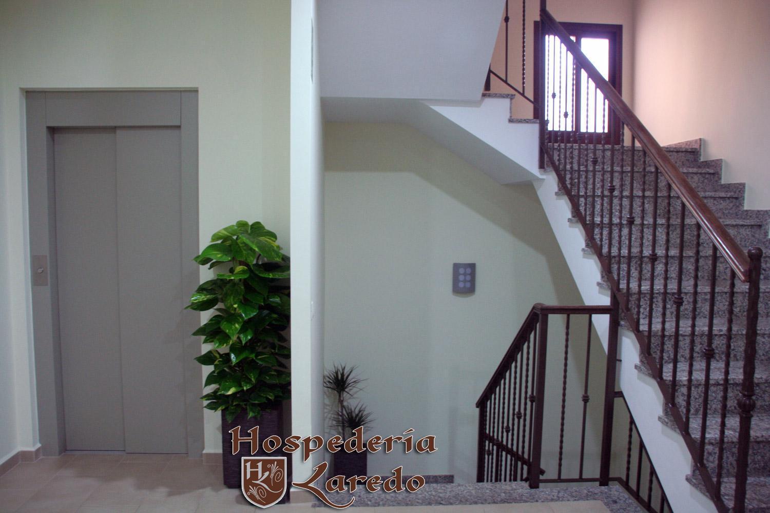Hotel Hospederia Laredo La Carlota Exterior foto
